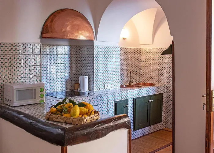 Semesterbostad Borgo Di Conca Conca dei Marini