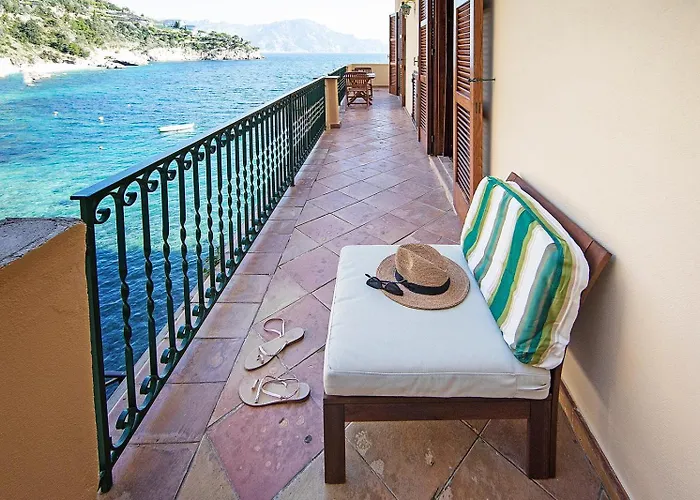 Borgo Di Conca Conca dei Marini