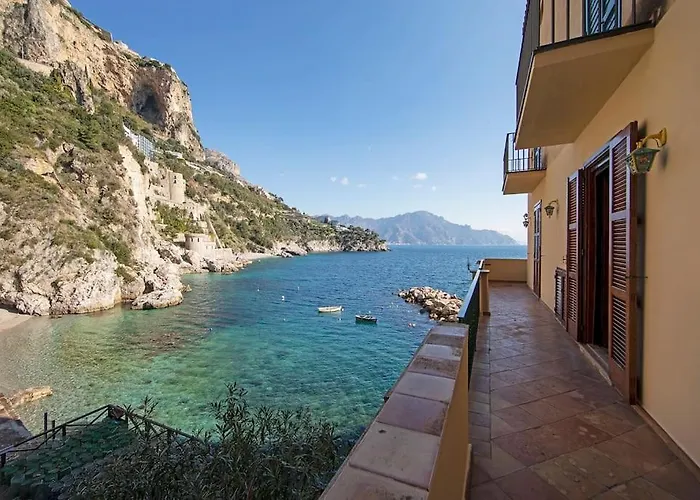 Semesterbostad Borgo Di Conca *